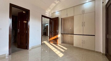 4 BHK Builder Floor For Rent in Sector 57