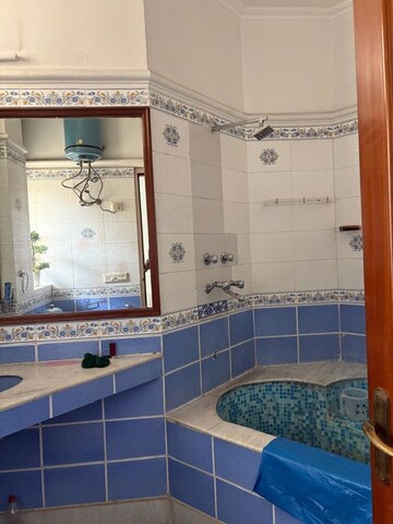 Kitchen in 3 BHK Builder Floor at DLF Atria, Dlf Phase ii – for Rent