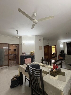 Living Room in 3 BHK Builder Floor at DLF Atria, Dlf Phase ii – for Rent