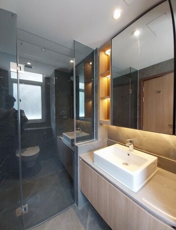 Kitchen in 4 BHK Builder Floor at DLF Building 10, Dlf Phase ii – for Rent