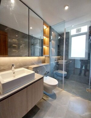 Kitchen in 4 BHK Builder Floor at DLF Building 10, Dlf Phase ii – for Rent