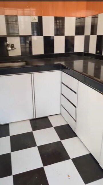 Kitchen in 1.5 BHK Apartment at Amrut Apartment	Matunga East, Matunga East – for Rent