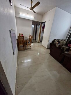 2 BHK Apartment For Sale in Rustomjee Avenue I