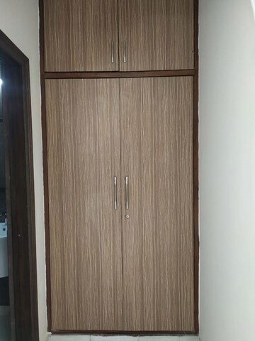 Furnished Amenities in 2 BHK Apartment at Khirki Extension – for Rent