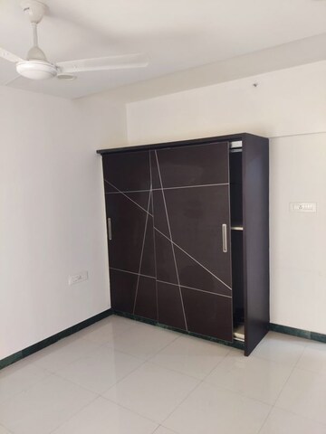 Room in 3 BHK Apartment at My Home Vihanga, Gachibowli – for Rent