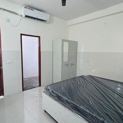 3 BHK Apartment For Rent in Sector 105
