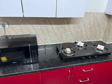 Furnished Amenities in 3 BHK Apartment at Chattarpur – for Rent