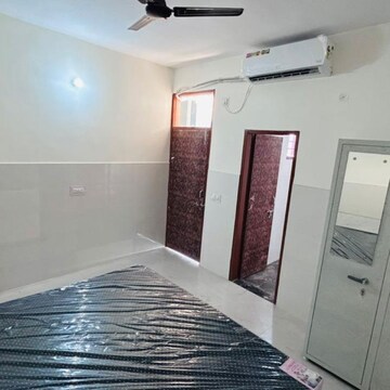 Bedroom in 3 BHK Apartment at Sector 108 – for Rent