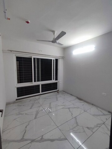 Room in 3 BHK Apartment at Rahul Downtown, Punawale – for Rent