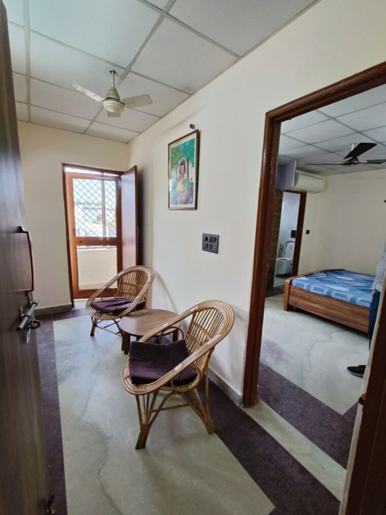 Room, greater kailash i Studio 380 Sq.Ft. Builder Floor In Greater Kailash I Delhi 10060254
