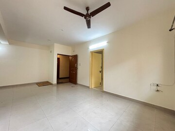 Room in 3 BHK Apartment at Indiranagar – for Rent