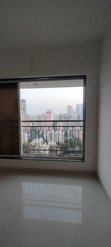 Room in 2 BHK Apartment at Kamla Sukhshanti, Kandivali West – for Sale