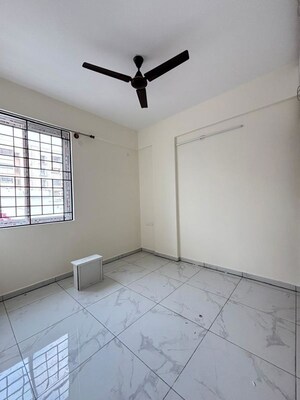 Room in 2 BHK Apartment at Domlur – for Rent