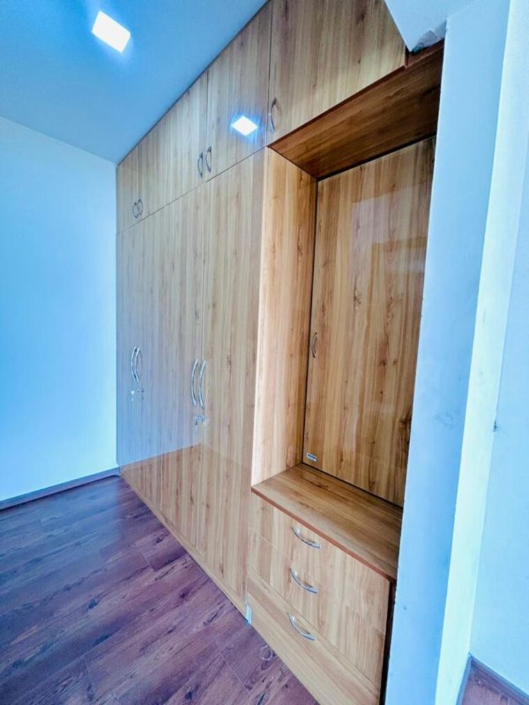 Bedroom, shapoorji-pallonji-joyville-phase-2 3 Bedroom 1852 Sq.Ft. Apartment In Sector 102 Gurgaon 10060271