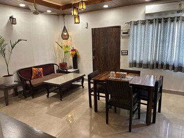 Gym in 2 BHK Builder Floor at Green Park Extension – for Rent