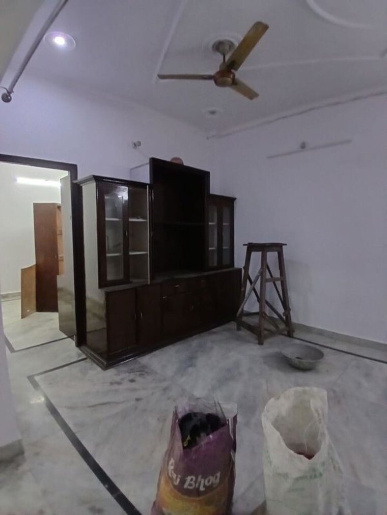 Bedroom, swaran-nagri 3.5 Bedroom 250 Sq.Ft. Builder Floor In Sector 31 Faridabad 10060296