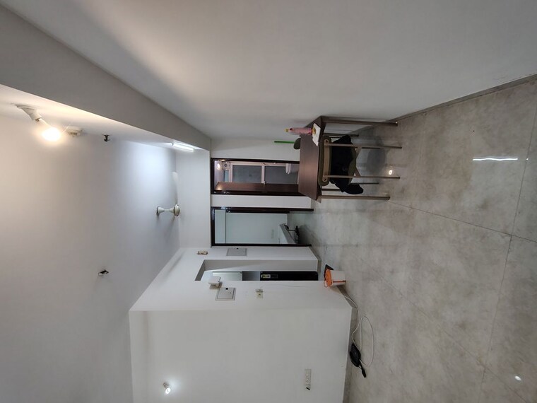 undefined, lodha-amara-tower-6-and-22 1 Bedroom 450 Sq.Ft. Apartment In Kolshet Road Thane 10060304