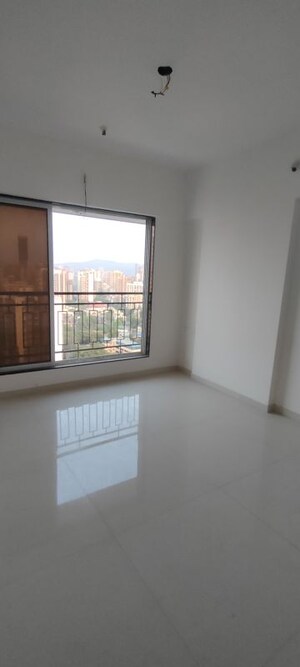 Room in 2 BHK Apartment at Kamla Sukhshanti, Kandivali West – for Sale