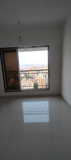 Room in 2 BHK Apartment at Kamla Sukhshanti, Kandivali West – for Sale