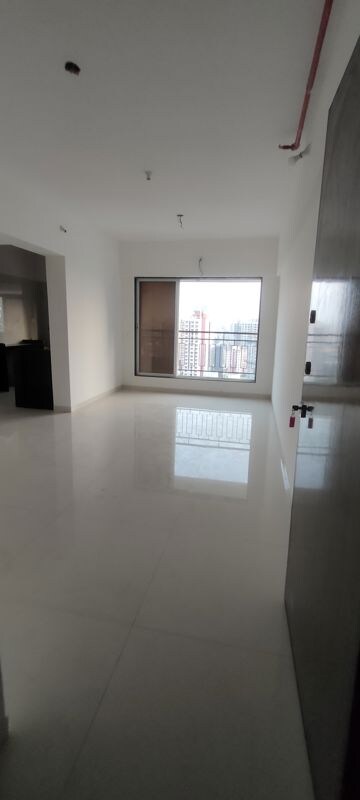 2 BHK Apartment For Sale in Kamla Sukhshanti, Kandivali West