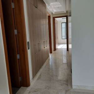Building Lobby in 4 BHK Apartment at Sector 116 – for Rent