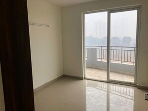 Room in 3.5 BHK Apartment at Anant Raj Maceo, Sector 91 – for Rent