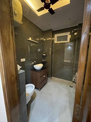 Bathroom in 1.5 BHK Apartment at DLF Cyber SEZ, Sector 24 – for Rent
