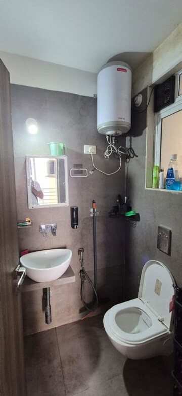 Bathroom in 2.5 BHK Apartment at Alliance One, Ghansoli – for Rent