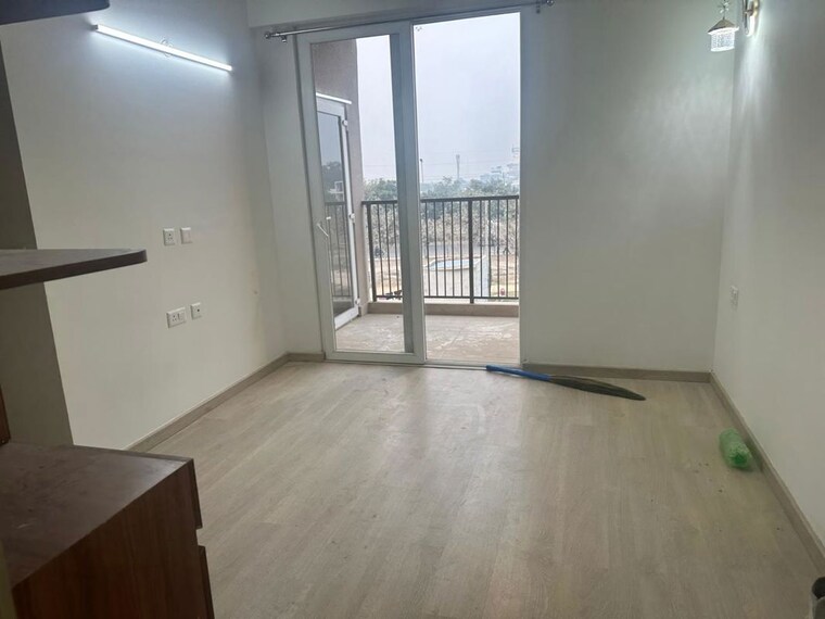 Room, dlf-gardencity-enclave 3 Bedroom 1620 Sq.Ft. Apartment In Sector 93 Gurgaon 10060333