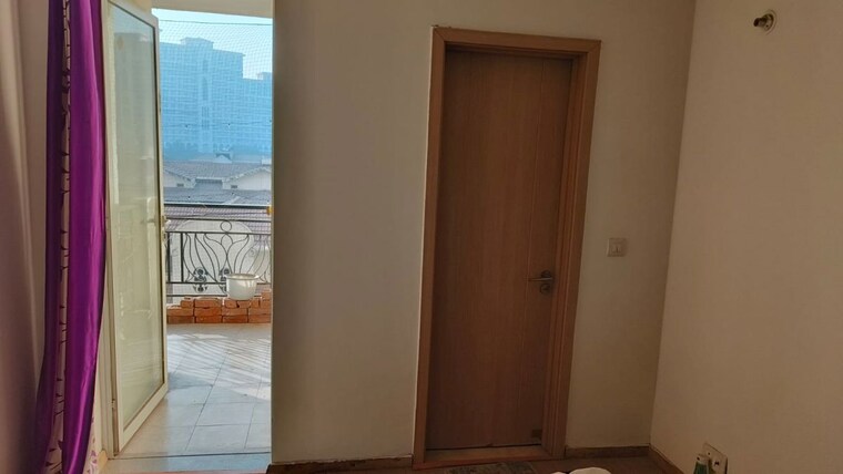 Room, dlf-new-town-heights-ii 3.5 Bedroom 1930 Sq.Ft. Apartment In Sector 86 Gurgaon 10060349
