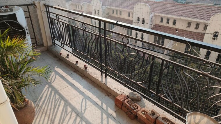 Balcony, dlf-new-town-heights-ii 3.5 Bedroom 1930 Sq.Ft. Apartment In Sector 86 Gurgaon 10060349