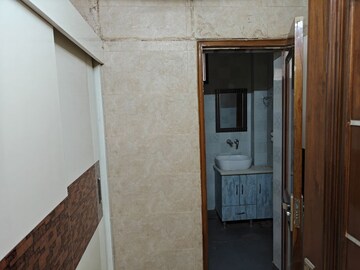  4 BHK Builder Floor at Ashok Nagar – for Rent