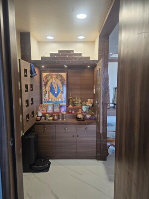 Bedroom in 5 BHK Apartment at Supreme Pallacio, Baner – for Rent