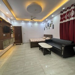 1 Rk+ Study Room Builder Floor For Rent in Saket
