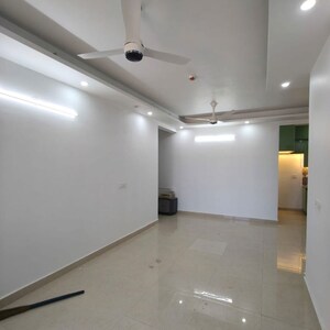 Furnished Amenities in 2 BHK Apartment at Signature Global City 63A, Sector 63a – for Rent