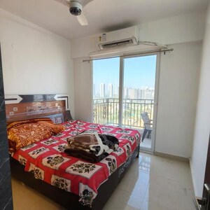 Bedroom in 2 BHK Apartment at Signature Global City 63A, Sector 63a – for Rent