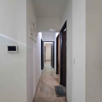 2 BHK Apartment For Rent in Lodha Luxuria Priva, Majiwada