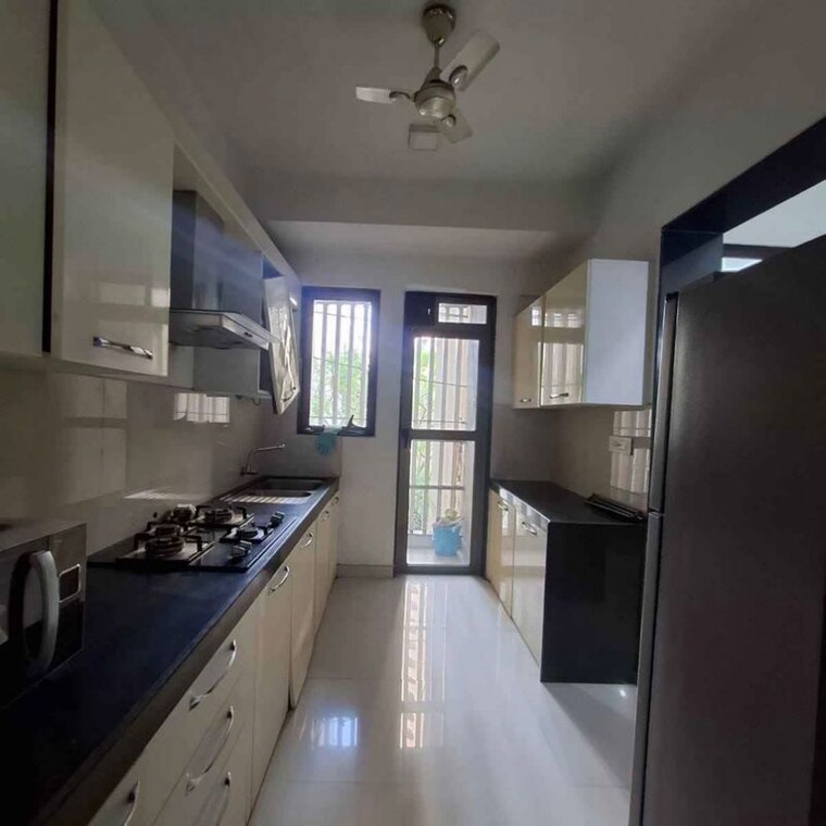 Kitchen, lodha-luxuria-priva 2 Bedroom 1000 Sq.Ft. Apartment In Majiwada Thane 10060400