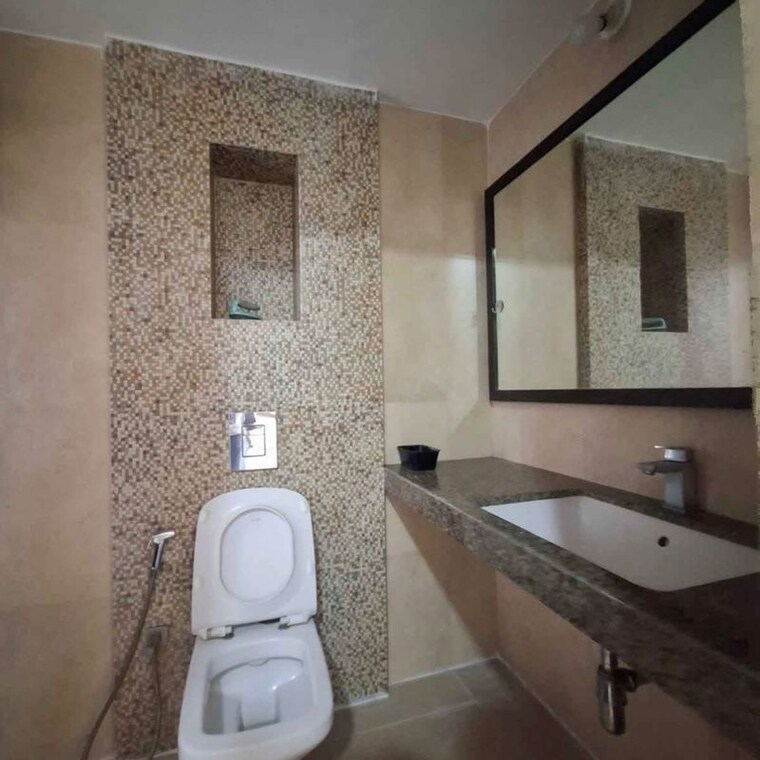 Bathroom, lodha-luxuria-priva 2 Bedroom 1000 Sq.Ft. Apartment In Majiwada Thane 10060400