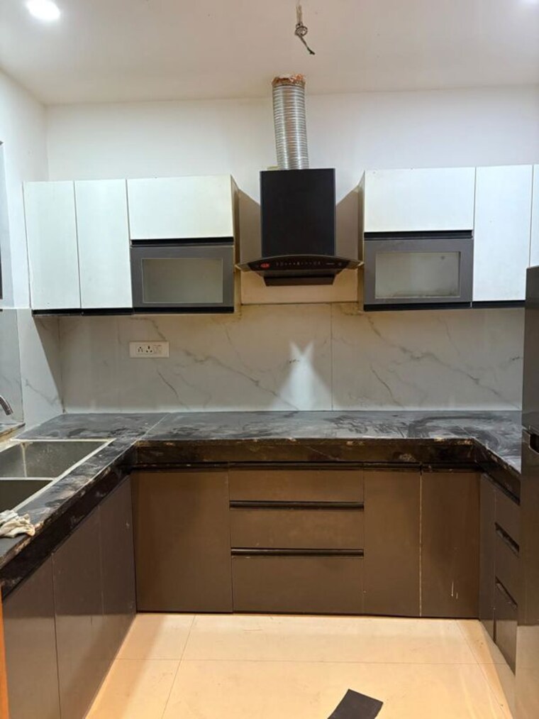 Kitchen, pir machalla 3 Bedroom 1450 Sq.Ft. Builder Floor In Pir Machalla Zirakpur 10060426