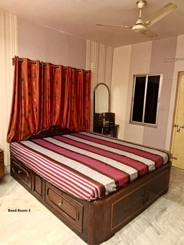 Bedroom in 2 BHK Apartment at Chinar Park – for Sale