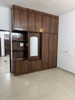 Room in 3 BHK Builder Floor at Dhakoli – for Rent