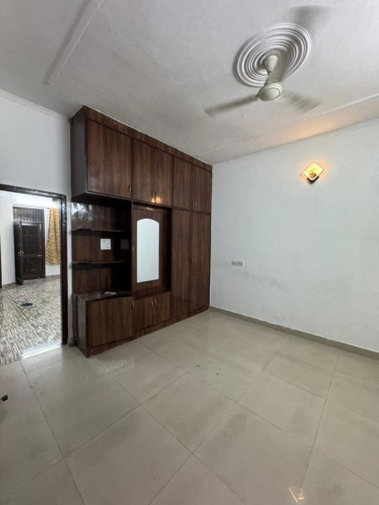 Room, dhakoli 3 Bedroom 1450 Sq.Ft. Builder Floor In Dhakoli Zirakpur 10060440