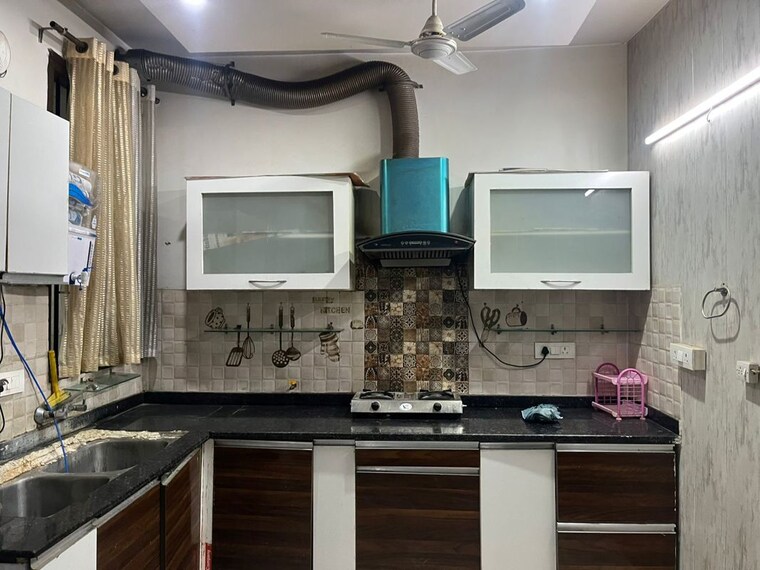 Kitchen, shri-devaji-residency 3 Bedroom 1450 Sq.Ft. Builder Floor In Dhakoli Zirakpur 10060449