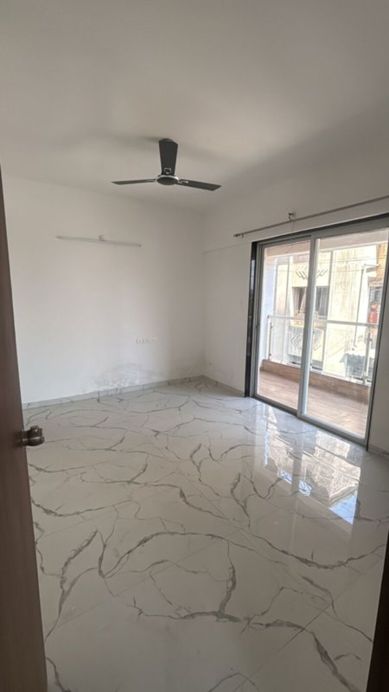 Room, shitole-height 2 Bedroom 1100 Sq.Ft. Apartment In Warje Pune 10060455