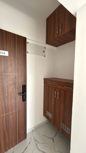 Furnished Amenities in 2 BHK Apartment at Shitole Height, Warje – for Rent