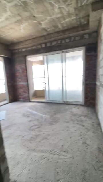 Master Bedroom in 6+ BHK Apartment at Nathani Heights, Dalal Estate – for Sale