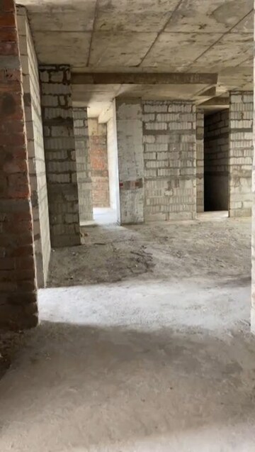 Living Room in 6+ BHK Apartment at Nathani Heights, Dalal Estate – for Sale