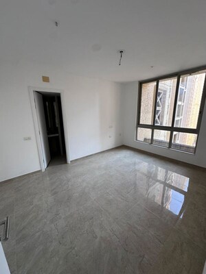 Room in 3 BHK Apartment at Hiranandani Cardinal, Ghodbunder Road – for Sale