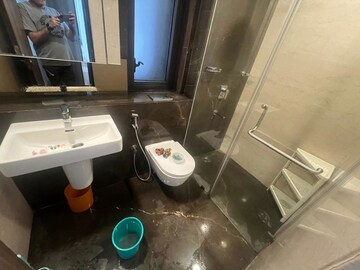 Team Area in 2 BHK Apartment at Lodha Parkside, Worli – for Rent